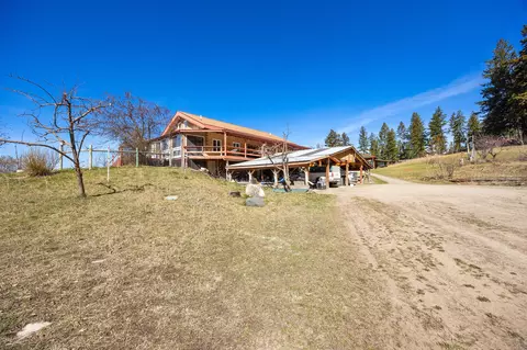 Exterior - 784 Pluid Rd, Eureka, MT 59917 photo 8 of 18