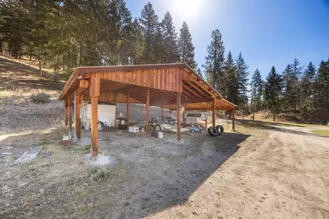 Exterior - 784 Pluid Rd, Eureka, MT 59917 photo 10 of 18