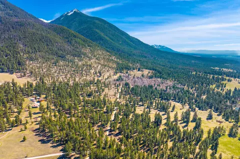 View/Area - 784 Pluid Rd, Eureka, MT 59917 photo 9 of 13