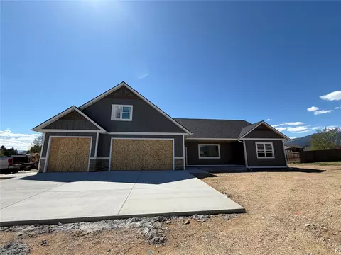 5255 High Meadow Dr, Florence, MT 59833