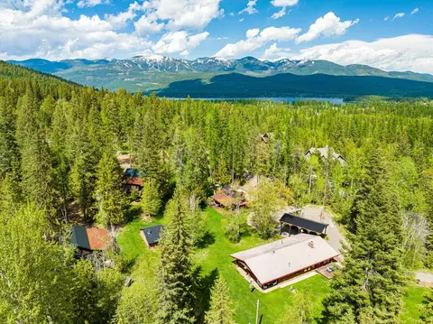 2130 Lion Mountain Rd, Whitefish, MT 59937