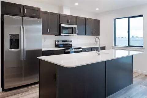 Kitchen - 133 Peaks View Loop, Kalispell, MT 59901 photo 3 of 3