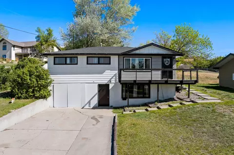 507 29th Ave NE, Great Falls, MT 59404