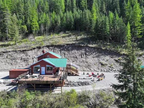 57 Hope Valley Rd, Trout Creek, MT 59874