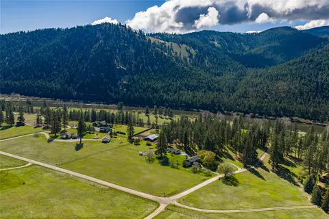 14880 Big Horn Rd, Huson, MT 59846