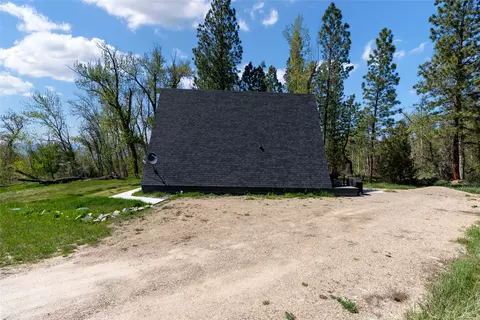 Exterior - 3205 Quiet Pl, Stevensville, MT 59870 photo 6 of 12