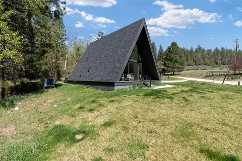 Exterior - 3205 Quiet Pl, Stevensville, MT 59870 photo 4 of 12