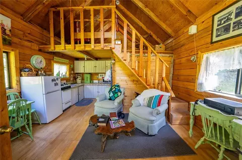 Living - 1741 Warland Rd, Libby, MT 59923 photo 2 of 5