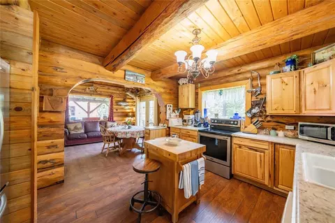 Kitchen - 1741 Warland Rd, Libby, MT 59923 photo 2 of 5