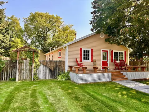 Exterior - 302 N 6th St, Hamilton, MT 59840 photo 3 of 8