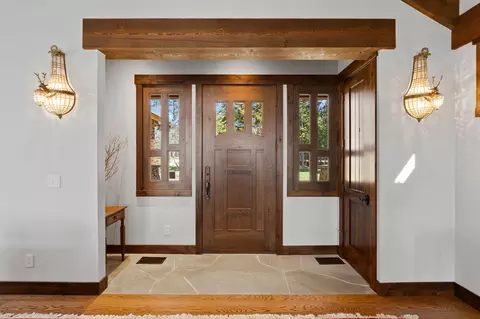 Entry Way - 116 Bitterroot Cove Ct, Marion, MT 59925 photo 2 of 4