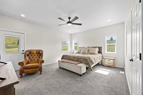Bedroom - 846 Tay Cir, Hamilton, MT 59840 photo 3 of 4