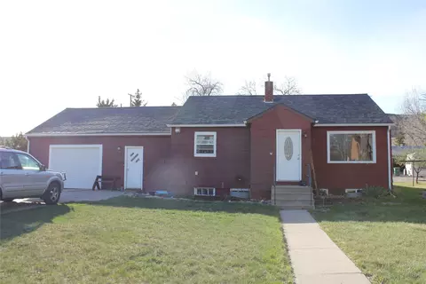 1316 Chouteau St, Fort Benton, MT 59442