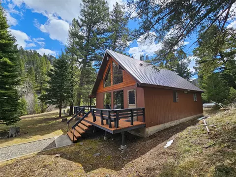 2220 Hogum Creek Rd, Lincoln, MT 59639