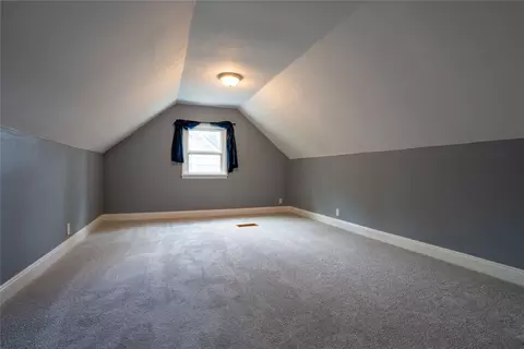 Bedroom - 925 8th Ave E, Kalispell, MT 59901 photo 7 of 9