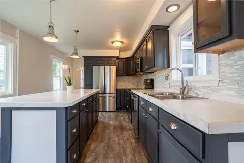 Kitchen - 925 8th Ave E, Kalispell, MT 59901 photo 1 of 4