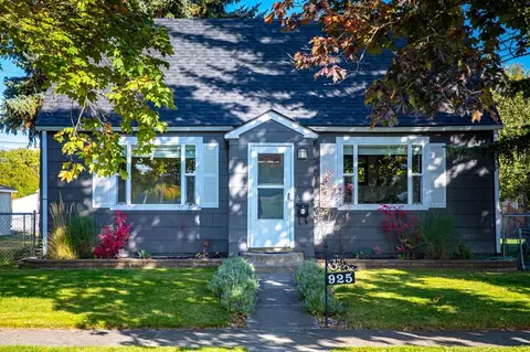 925 8th Ave E, Kalispell, MT 59901