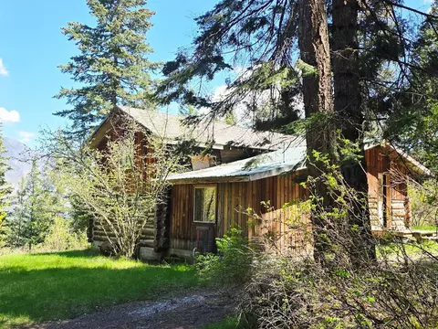 93 Wapiti Point Rd, Thompson Falls, MT 59873