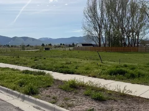 5505 Brumby Ln, Missoula, MT 59808
