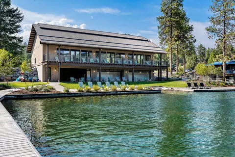 32 Bridle Ct, Bigfork, MT 59911