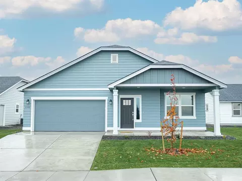 408 Needlegrass Ln, Kalispell, MT 59901