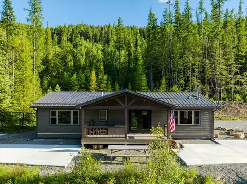 58 Ridge Loop Rd, Trout Creek, MT 59874