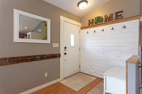 Entry Way - 21133 Handley Loop, Clinton, MT 59825 photo 2 of 2
