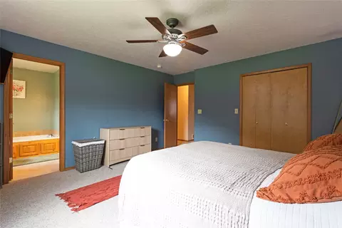Bedroom - 21133 Handley Loop, Clinton, MT 59825 photo 2 of 8