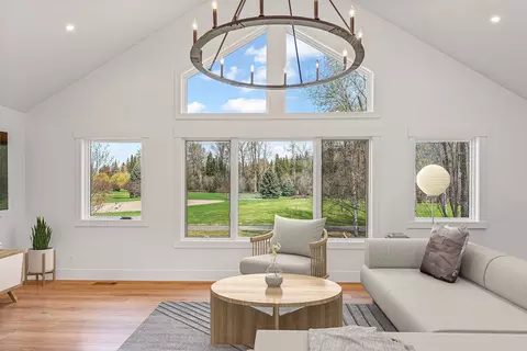 Living - 405 Delrey Rd, Whitefish, MT 59937 photo 2 of 3