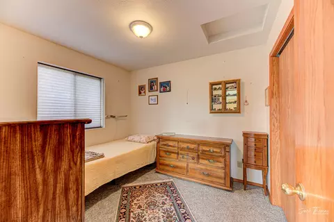 Bedroom - 11 Fiddlers Grn, Clancy, MT 59634 photo 7 of 8