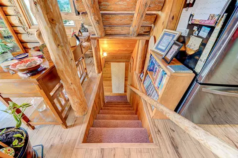 Entry Way - 11 Fiddlers Grn, Clancy, MT 59634 photo 2 of 4