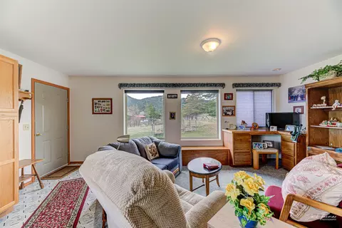 Living - 11 Fiddlers Grn, Clancy, MT 59634 photo 7 of 7