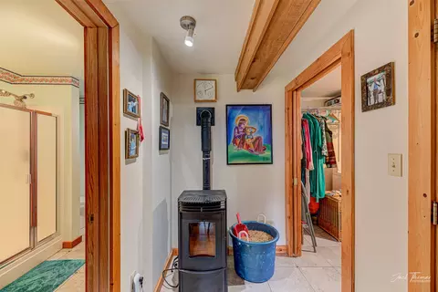 Entry Way - 11 Fiddlers Grn, Clancy, MT 59634 photo 3 of 4
