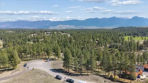 148 Sundance Ct, Eureka, MT 59917 photo 3