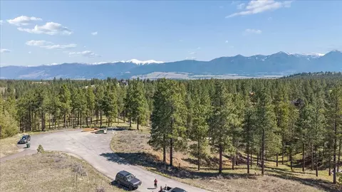 148 Sundance Ct, Eureka, MT 59917 photo 2