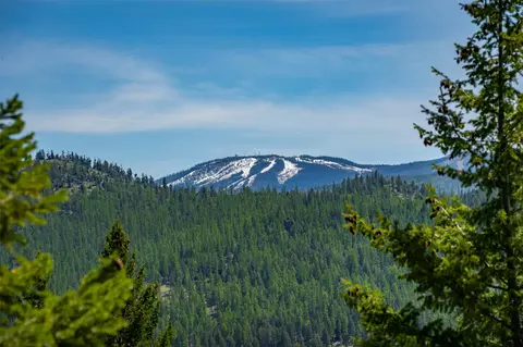 689 Springhill Rd, Kila, MT 59920