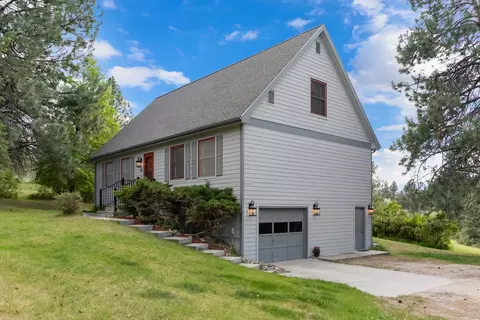 428 Sapphire Ln, Stevensville, MT 59870
