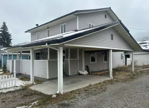 Exterior - 1820 Thomas Ave, Butte, MT 59701 photo 2 of 3