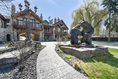 Exterior - 30 Bear Dance Vlg, Bigfork, MT 59911 photo 4 of 8
