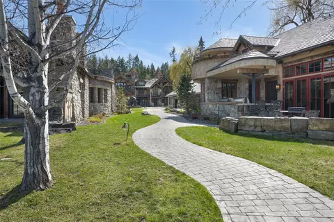 Exterior - 30 Bear Dance Vlg, Bigfork, MT 59911 photo 5 of 8