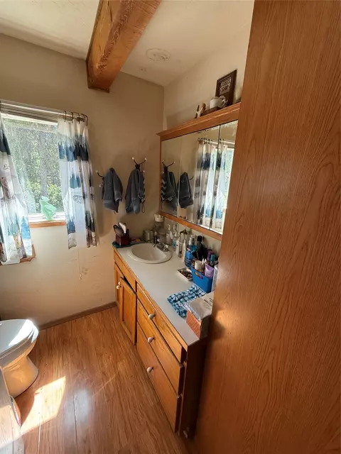 Bath - 1500 Elk Creek Rd, Libby, MT 59923 photo 3 of 3