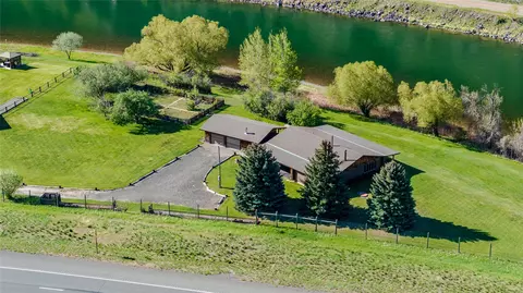 68 River Dr, Cascade, MT 59421