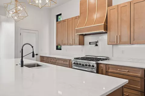 Kitchen - 215 Whisper Ridge Dr, Bigfork, MT 59911 photo 5 of 7