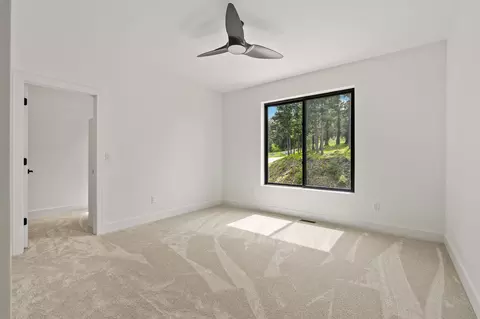 Bedroom - 215 Whisper Ridge Dr, Bigfork, MT 59911 photo 4 of 6