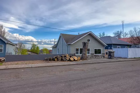 1524 Colorado Ave, Black Eagle, MT 59414