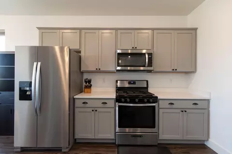Kitchen - 152 Wheatland Meadows Dr, Three Forks, MT 59752 photo 2 of 2