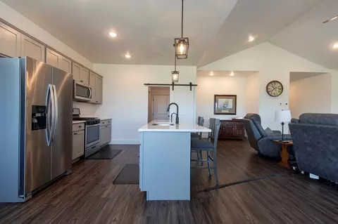 Entry Way - 152 Wheatland Meadows Dr, Three Forks, MT 59752 photo 2 of 7