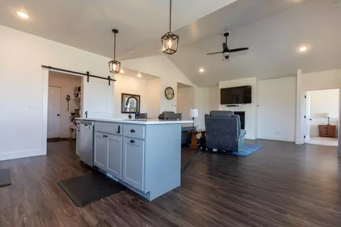 Entry Way - 152 Wheatland Meadows Dr, Three Forks, MT 59752 photo 4 of 7