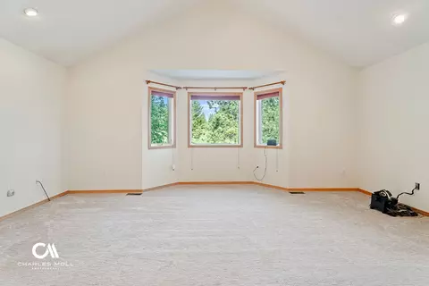 Living - 50 Ruby Mountain Rd, Clancy, MT 59634 photo 3 of 6
