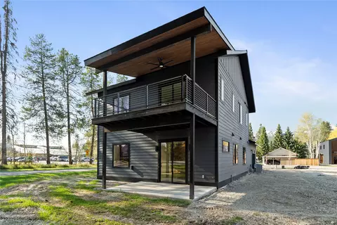 703 Cottonwood Ct, Whitefish, MT 59937